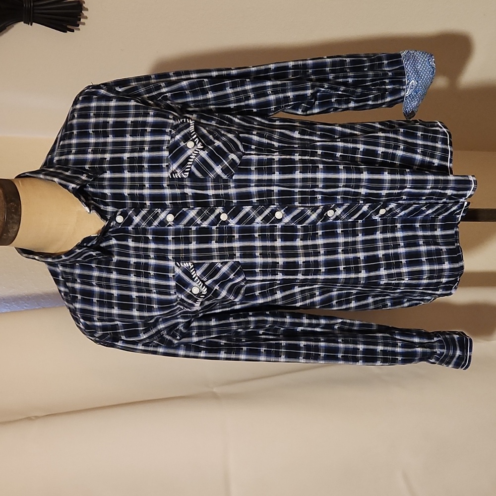 Panhandle slim woman's long sleeve snap front western shirt L navy blue and whit